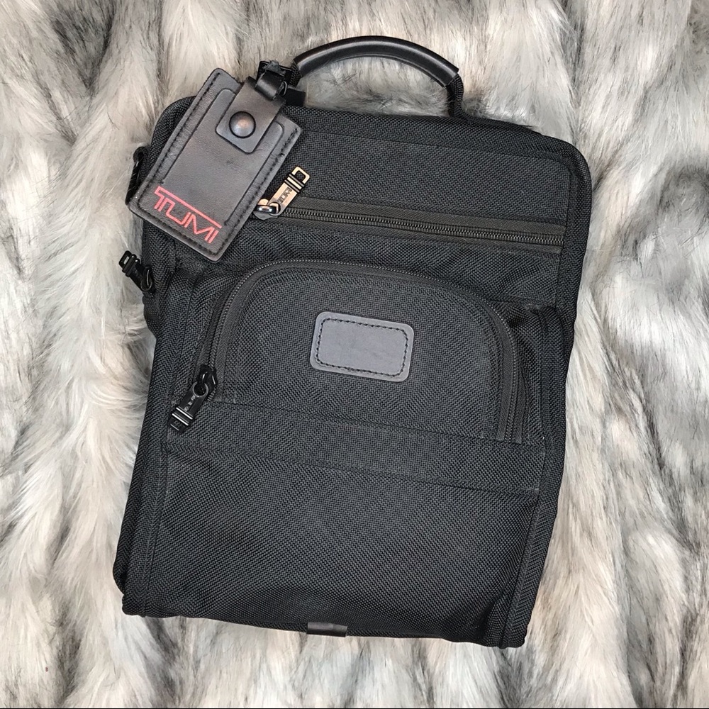 Tumi Bag 💼